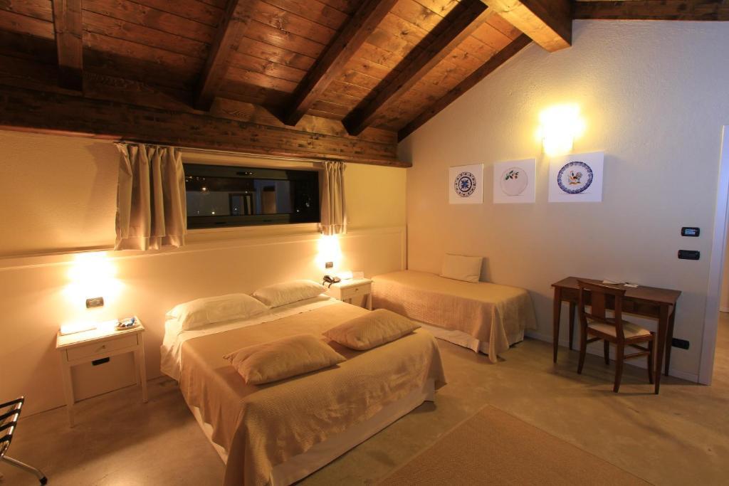 Albergo Della Ceramica Villanova Mondovì エクステリア 写真
